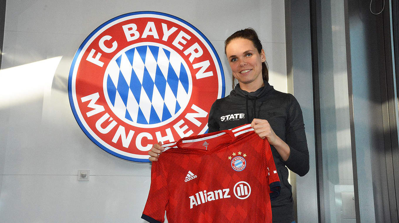 Simone Boye Sörensen: "Will mich weiterentwickeln und mit Bayern Titel gewinnen" © FC Bayern München Frauen