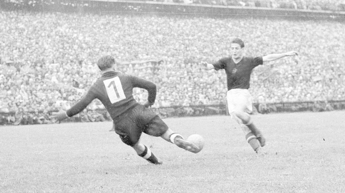 Zahlreiche Paraden im WM-Finale 1954 gegen Ungarn: "Turek, du bist ein Teufelskerl!" © imago sportfotodienst