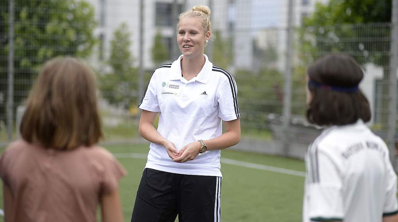Absolviert die Ausbildung zum DFB-Junior-Coach: Lea Knappe  © Getty Images