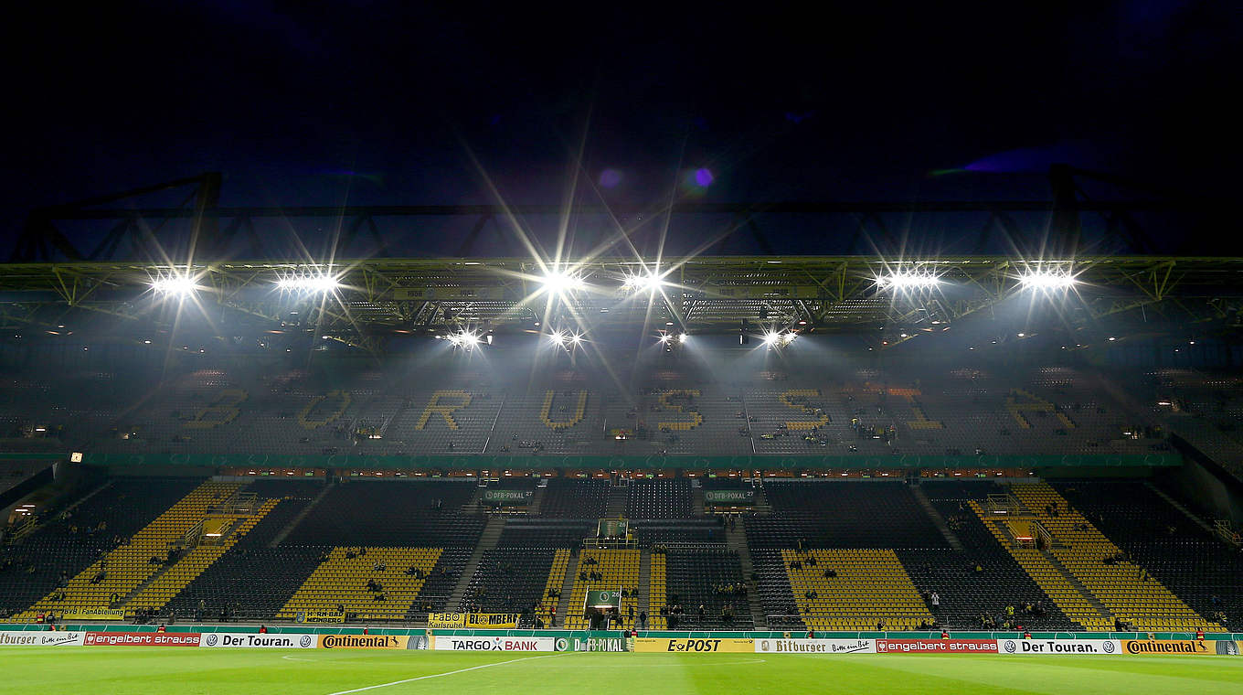 Signal Iduna Park in Dortmund: Borussia Dortmund gegen Werder Bremen © 2015 Getty Images