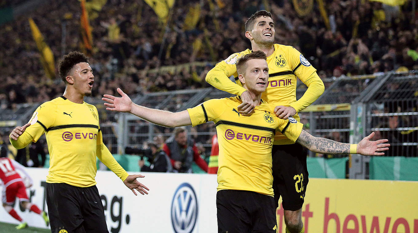 In acht Pokalspielen an zehn Toren direkt beteiligt: BVB-Nationalspieler Marco Reus (v.) © GettyImages