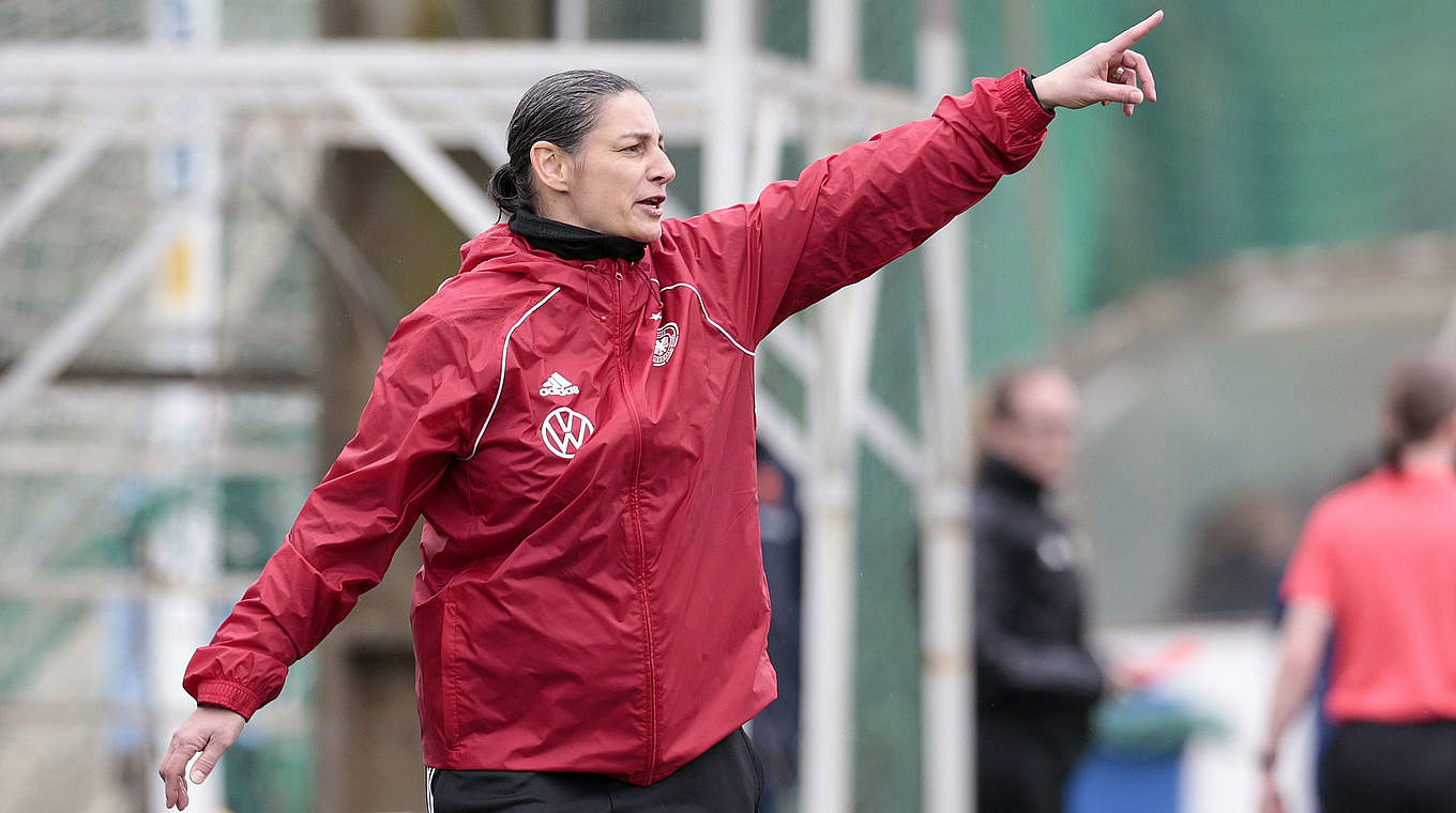 U 16-Trainerin Anouschka Bernhard: "Das Verständnis für unsere Themen reift" © GettyImages