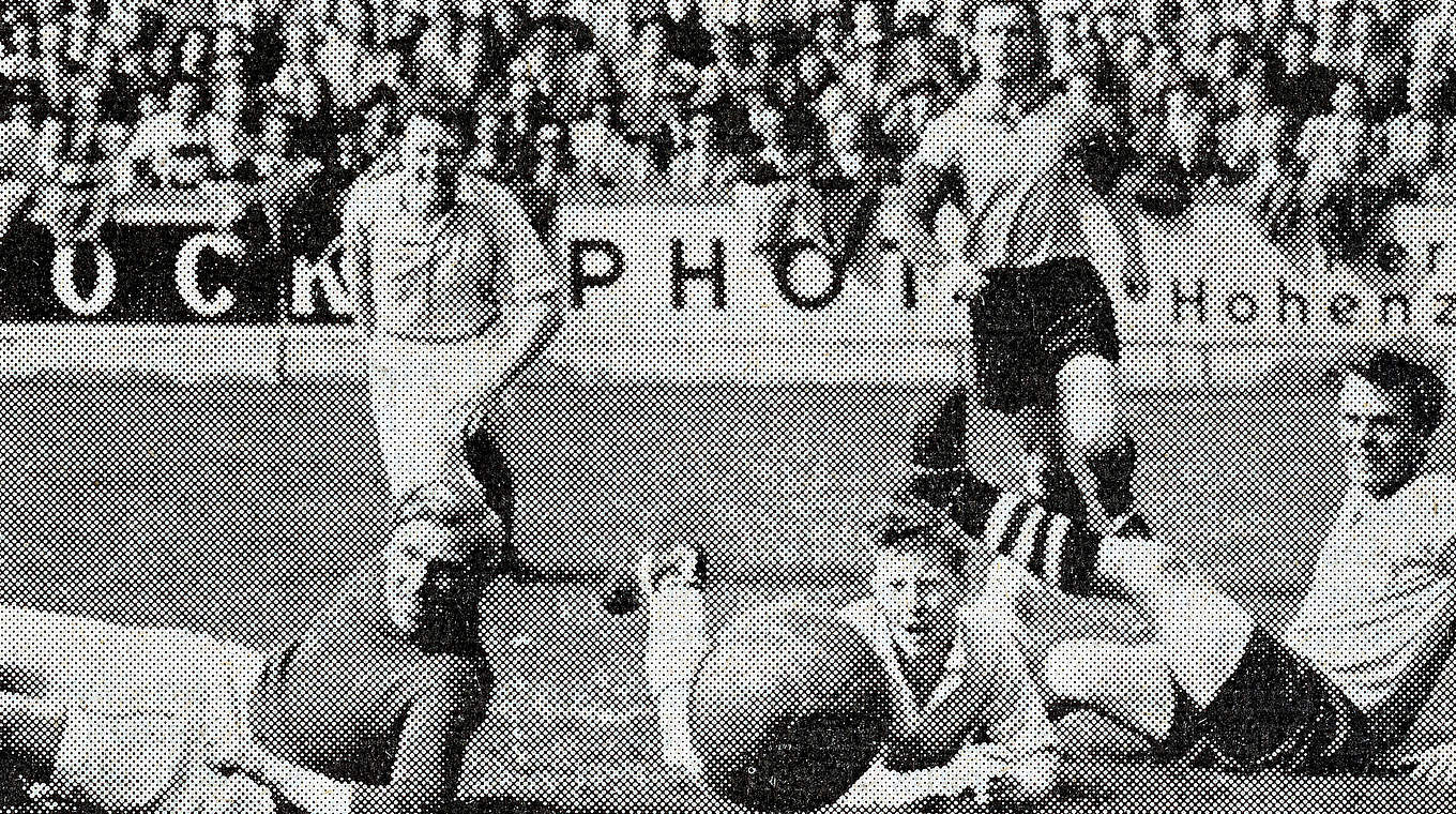 "Eineinhalb Tore gegen Trautmann erzielt": Legath (r.) beim Duell im Mai 1954 © Archiv FC Bayern München AG