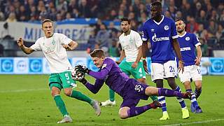 Schalke host Bremen.  © 2018 Getty Images