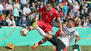 Zum Auftakt in die EM-Qualifikation in Rheinland-Pfalz haben sich die deutsche U 17 und Weißrussland 1:1 getrennt. Sehen Sie die besten Bilder des Spiels. © 2019 Getty Images