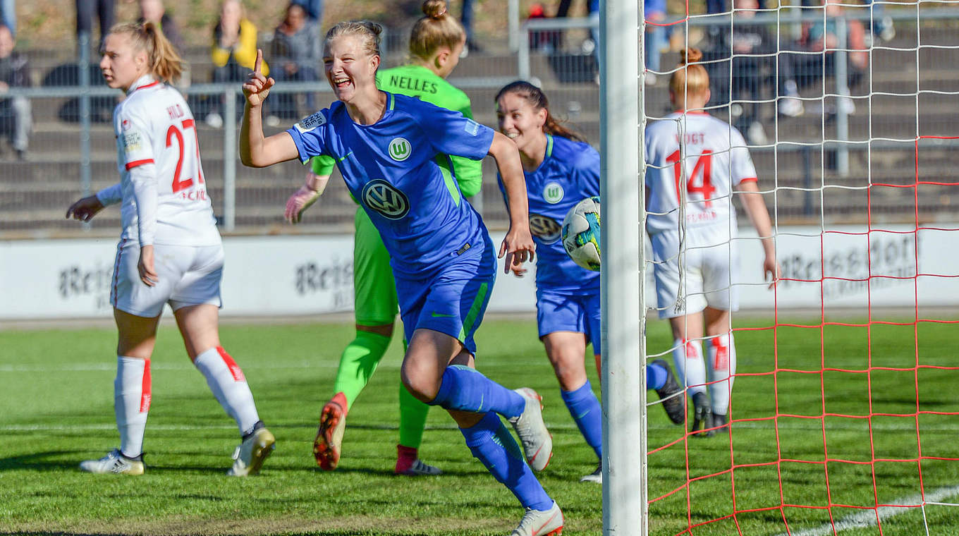 Wiedersehen in Köln: Wolfsburg II gewann das Hinspiel gegen den FC mit 2:1 © imago/foto2press