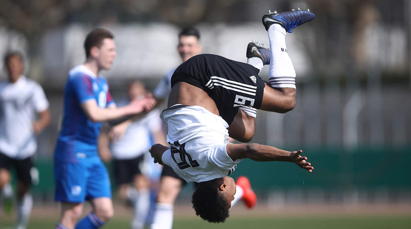 Jubelt über das zweite Tor im zweiten Spiel: Karim Adeyemi (v.) © 2019 Getty Images