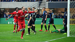 Lasogga scored his fifth and sixth Pokal goals this season to fire his team into the semis. © Getty Images
