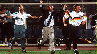 Mit nur einem Länderspiel zum Weltmeister 1990: Paul Steiner (r.) © imago/Sven Simon