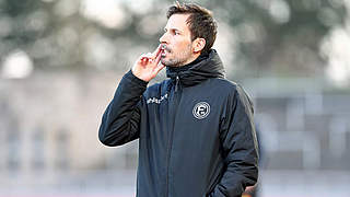 Nun seit neun Spielen ohne Niederlage: Fortuna Düsseldorf mit Coach Jens Langeneke © imago/Thomas Bielefeld