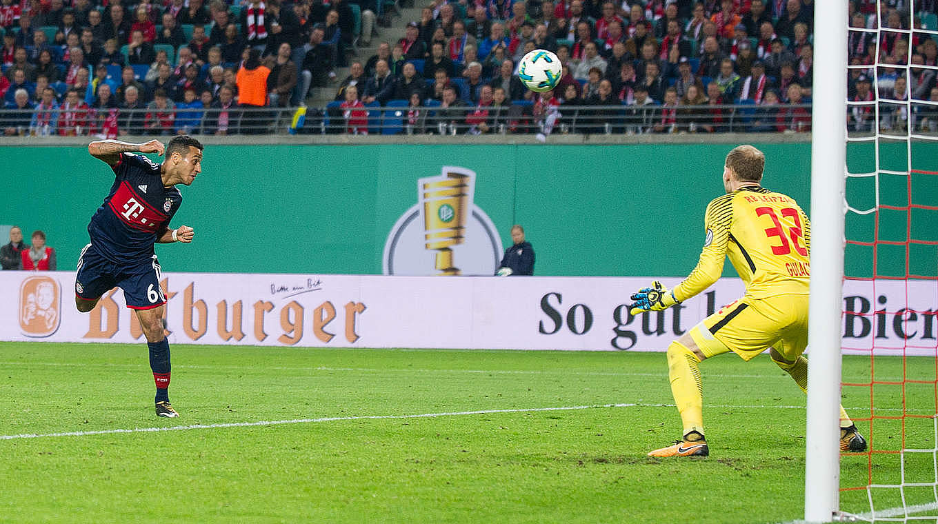 Thiago equalised for FC Bayern. © 