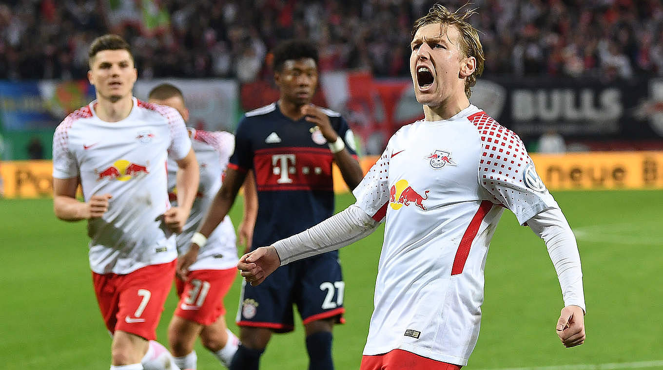 Emil Forsberg put ten-man Leipzig 1-0 up against Bayern. © 