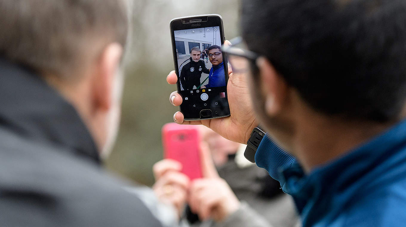 Selfies mit den großen Vorbildern: Fans kommen in Natz voll auf ihre Kosten © GettyImages