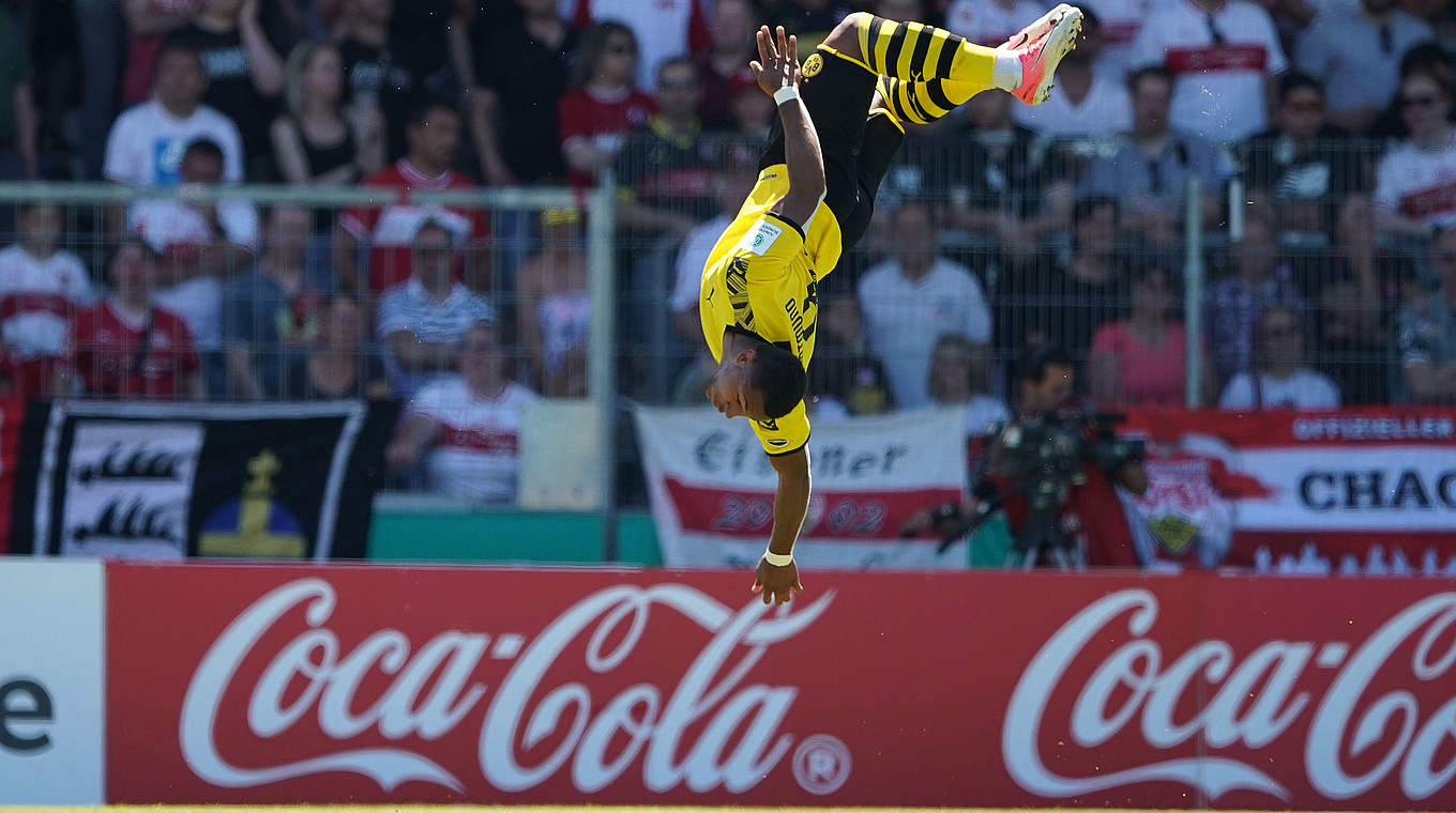 Paul-Philipp Besong zum Tor-Salto: "Deutscher Meister wird man nicht jeden Tag" © GettyImages