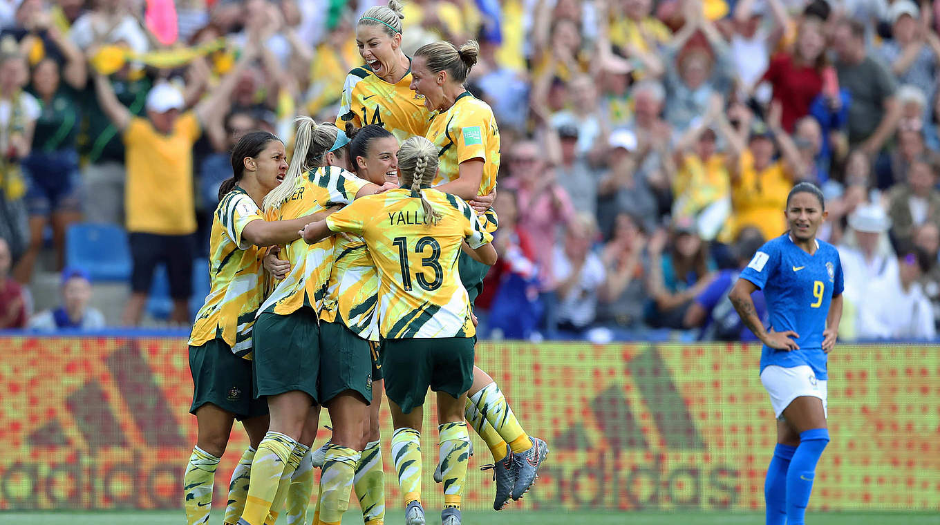 Aus 0:2 mach 3:2: Australien holt ersten Sieg bei WM in Frankreich © 2019 Getty Images