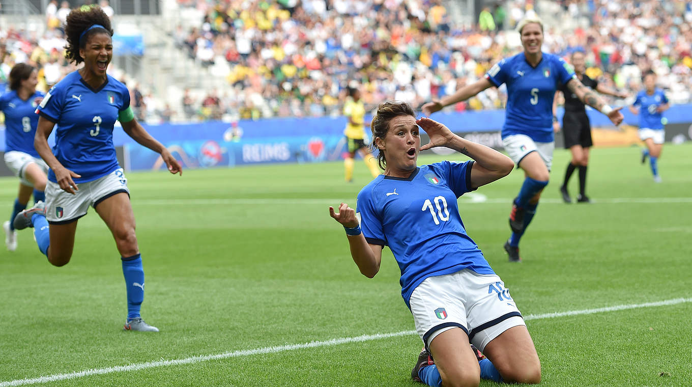 Spielerin des Spiels: Cristiana Girelli erzielt drei Tore für Italien © 2019 Getty Images