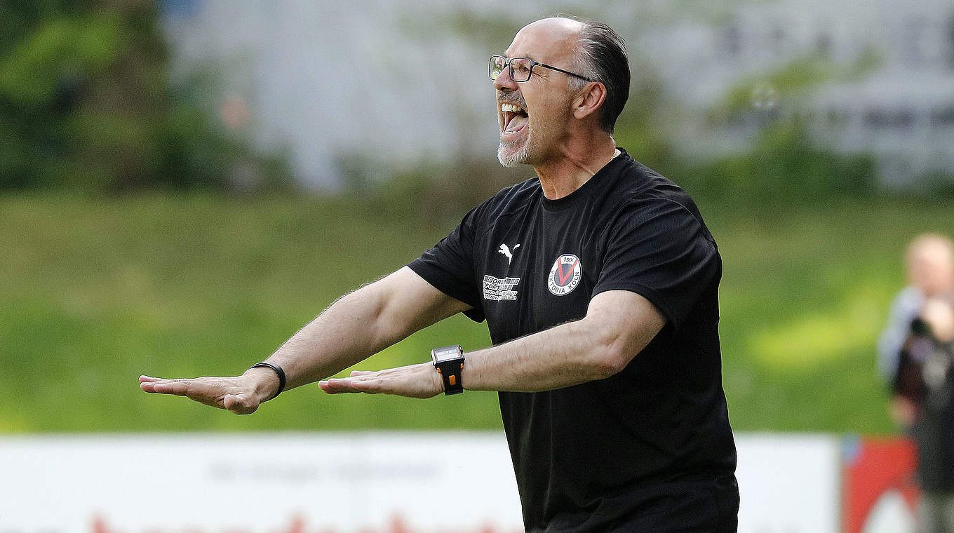 Erst Aufstieg in die 3. Liga, dann in die U 19-Bundesliga: Viktoria Kölns Jürgen Kohler © imago images / Thomas Zimmermann