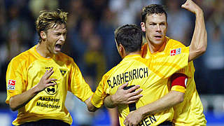 Simon Rolfes travels to former club Alemannia Aachen in the DFB-Pokal first round. © Getty Images