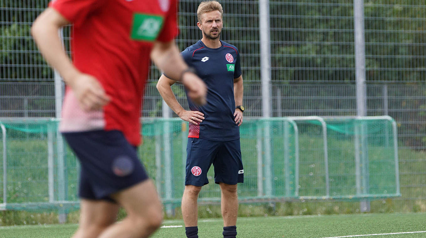 Benjamin Hoffmann: "Jeder Spieler haut sich im Training voll rein und will sich anbieten" © FSV Mainz 05