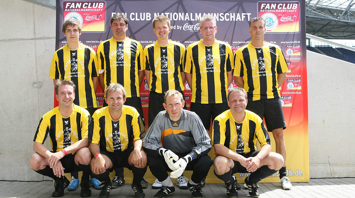 Erfahrenes Team: "Gute Freunde kann niemand trennen" beim Cup der Fans 2011 © Fan Club Nationalmannschaft