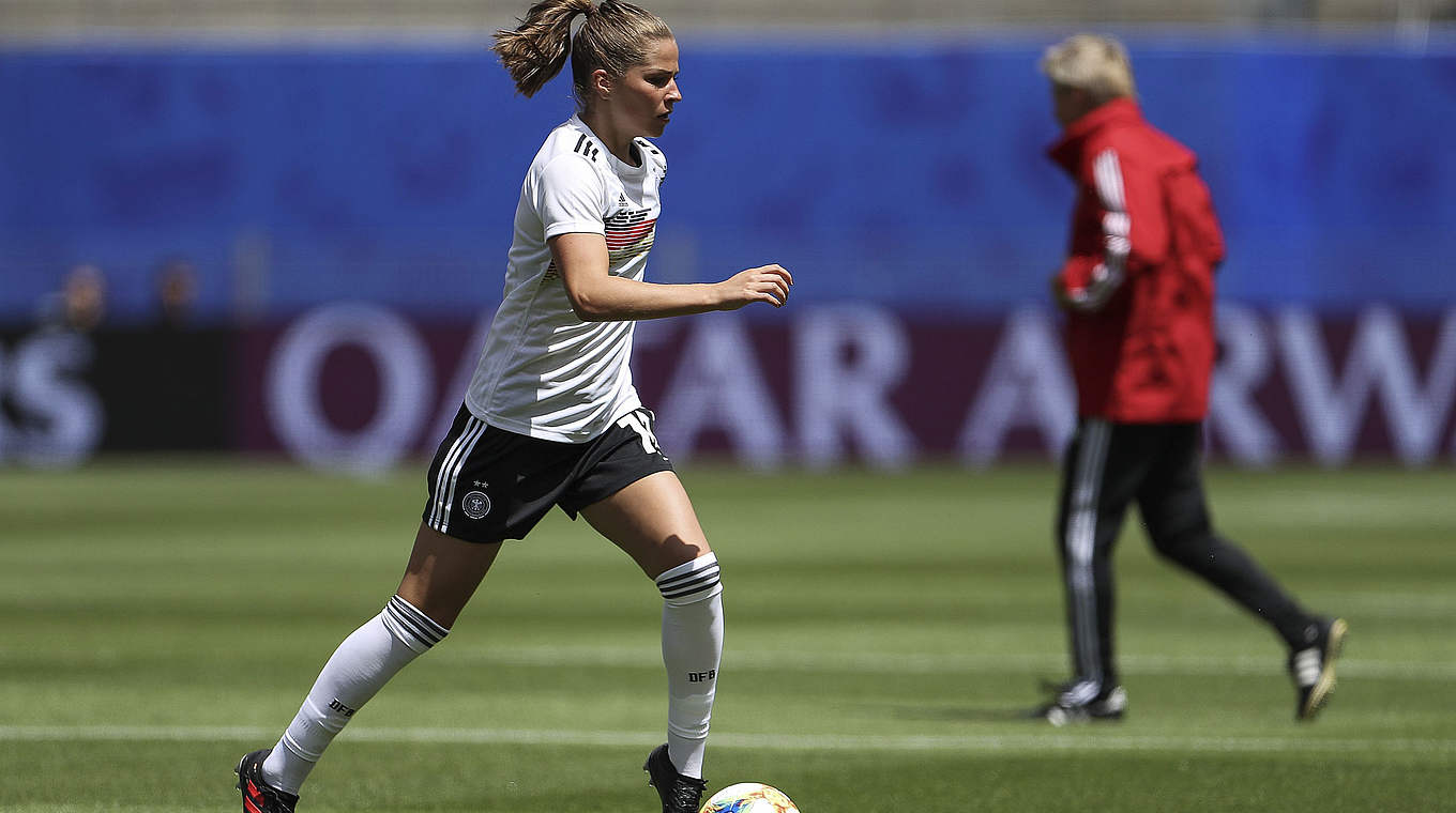 Melanie Leupolz picked up an injury during a Bundesliga match against Frankfurt.  © GettyImages