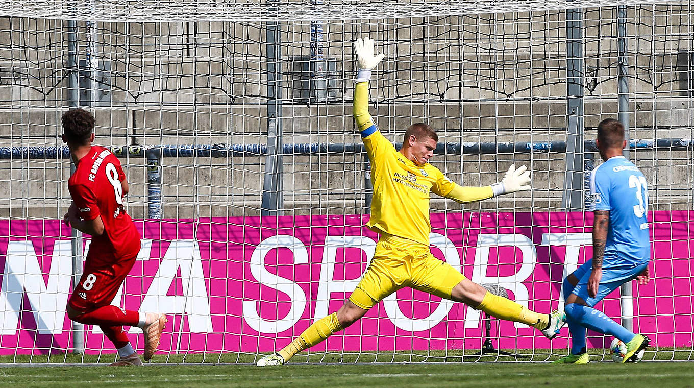 Eins von vier Toren in München: Jannik Rochelt zum 2:1 für Bayern II gegen Chemnitz © imago images / Picture Point