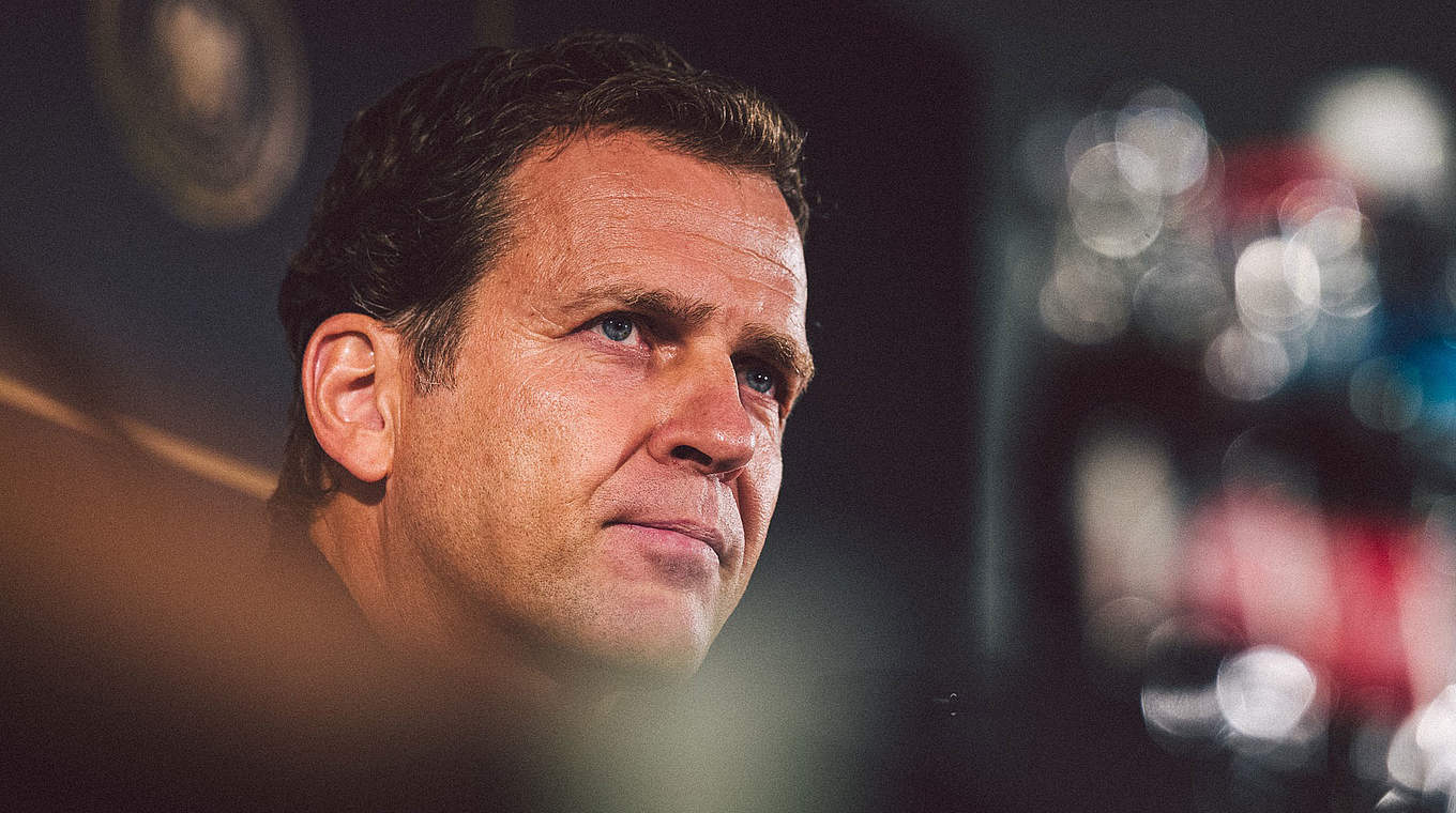 Oliver Bierhoff: "You could feel how excited the players were to arrive here for this match." © DFB | PHILIPPREINHARD.COM