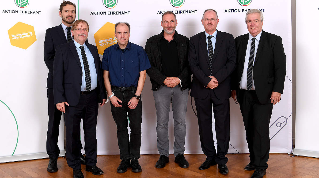 Gruppenbild mit Berlins Delegation: Dr. Friedrich Curtius, Dr. Rainer Koch (v.l.) und Peter Frymuth (r.) © Getty Images