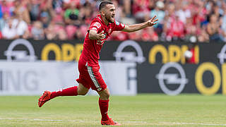 Jubel im Topspiel: FSV-Offensivspieler Erkan Eyibil erzielt in der 38. Minute die Führung in Freiburg © imago images / eu-images