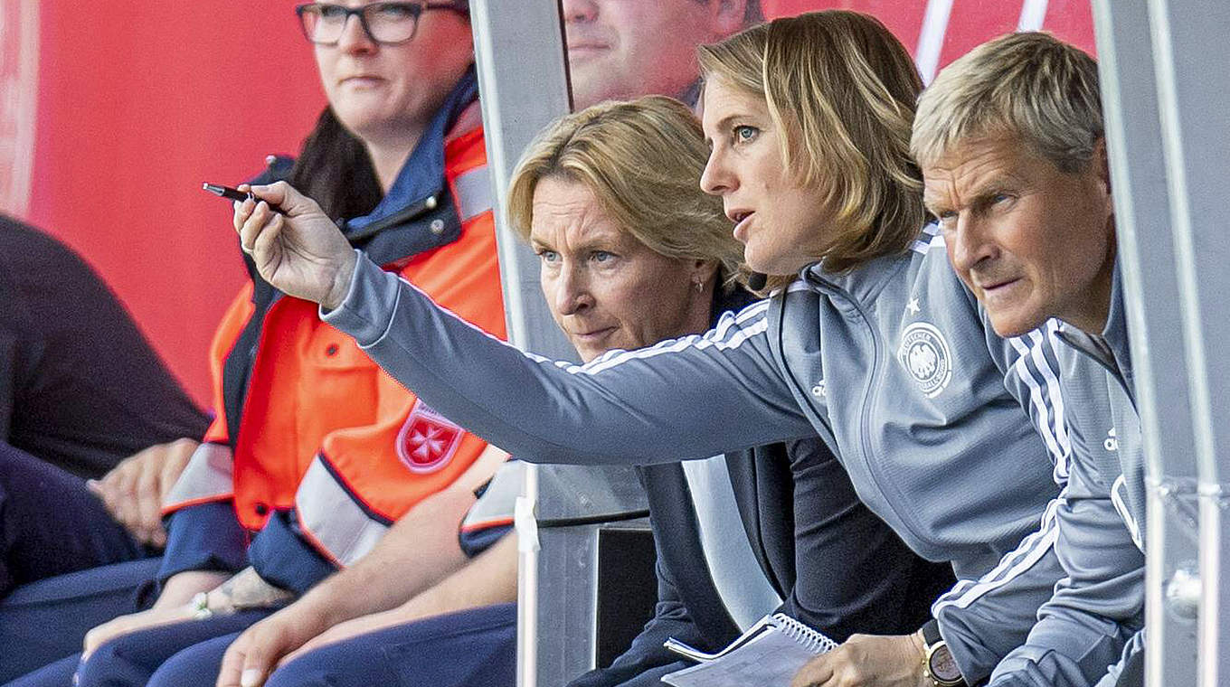 Carlson (M.): "Ich bin für die U-Trainerinnen Bindeglied zur Frauen-Nationalmannschaft" © imago images / Kirchner-Media