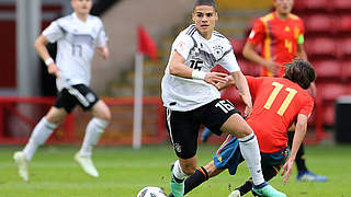 Erzielt in der 23. Minute die Schalker Führung: Junioren-Nationalspieler Can Bozdogan © imago/Focus Images