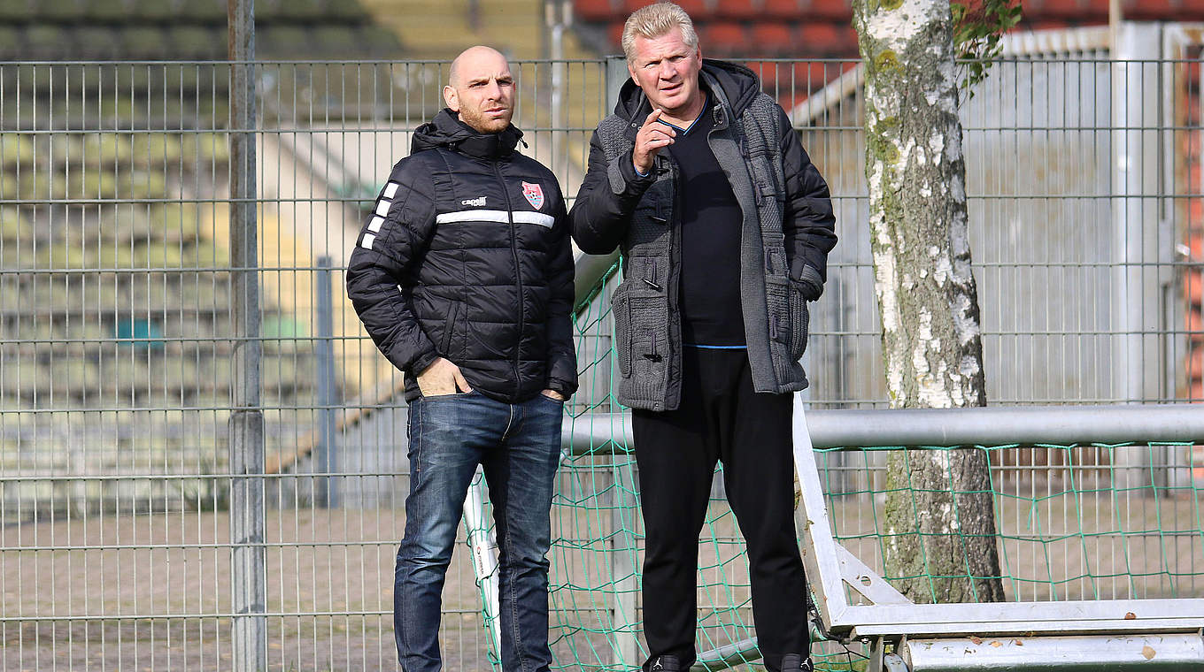 Stefan Effenberg (r.): "Ich sehe großes Potenzial in der Mannschaft und im Verein" © imago images/Revierfoto