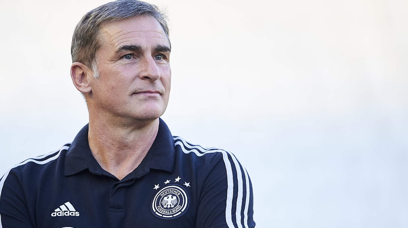 DFB-Trainer Stefan Kuntz nach der Auslosung: "Auf die einzelnen Duelle freuen wir uns" © 2019 Getty Images