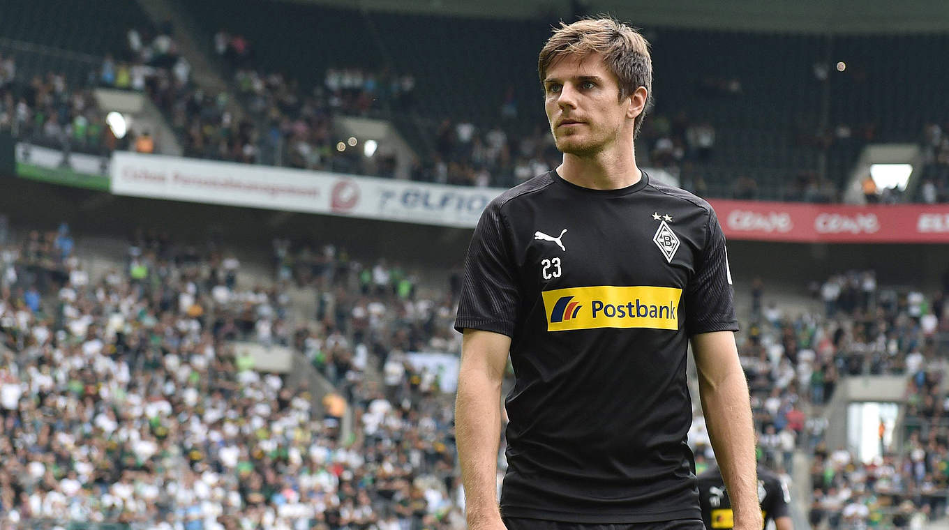 Hoffman: "Gladbach and BVB both have fantastic stadiums with an amazing atmosphere." © imago images / Team 2