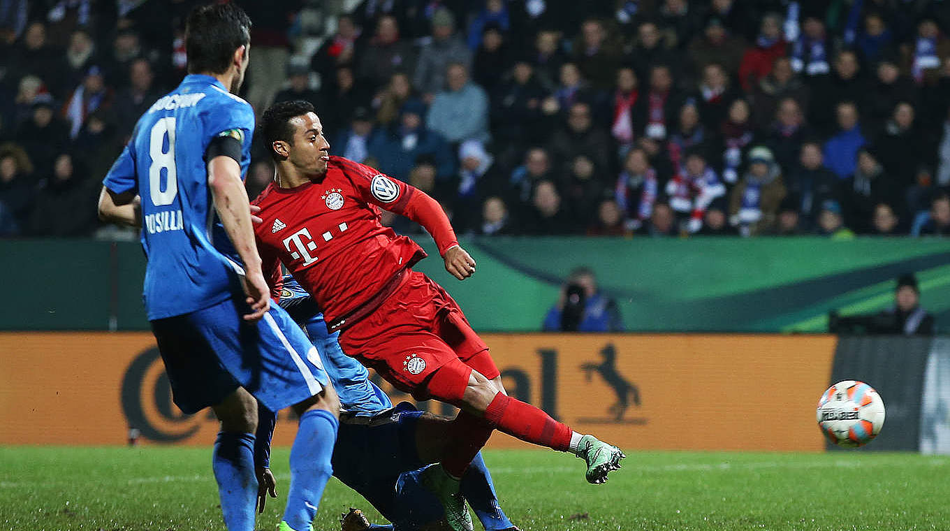 Their last encounter: Bayern beat Bochum 3-0 and went on to win the competition © Getty Images