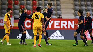 Jubel im Rückspiel: Die Frauen des FCB stehen im Viertelfinale der Champions League © Jan Kuppert