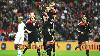 Makellose Bilanz in England: Im Wembley-Stadion trifft Sasic (o.) 2014 doppelt © 2014 Getty Images