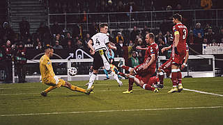 Ginter's stylish flick has been voted Germany's 'Goal of the Year 2019' © Philipp Reinhard