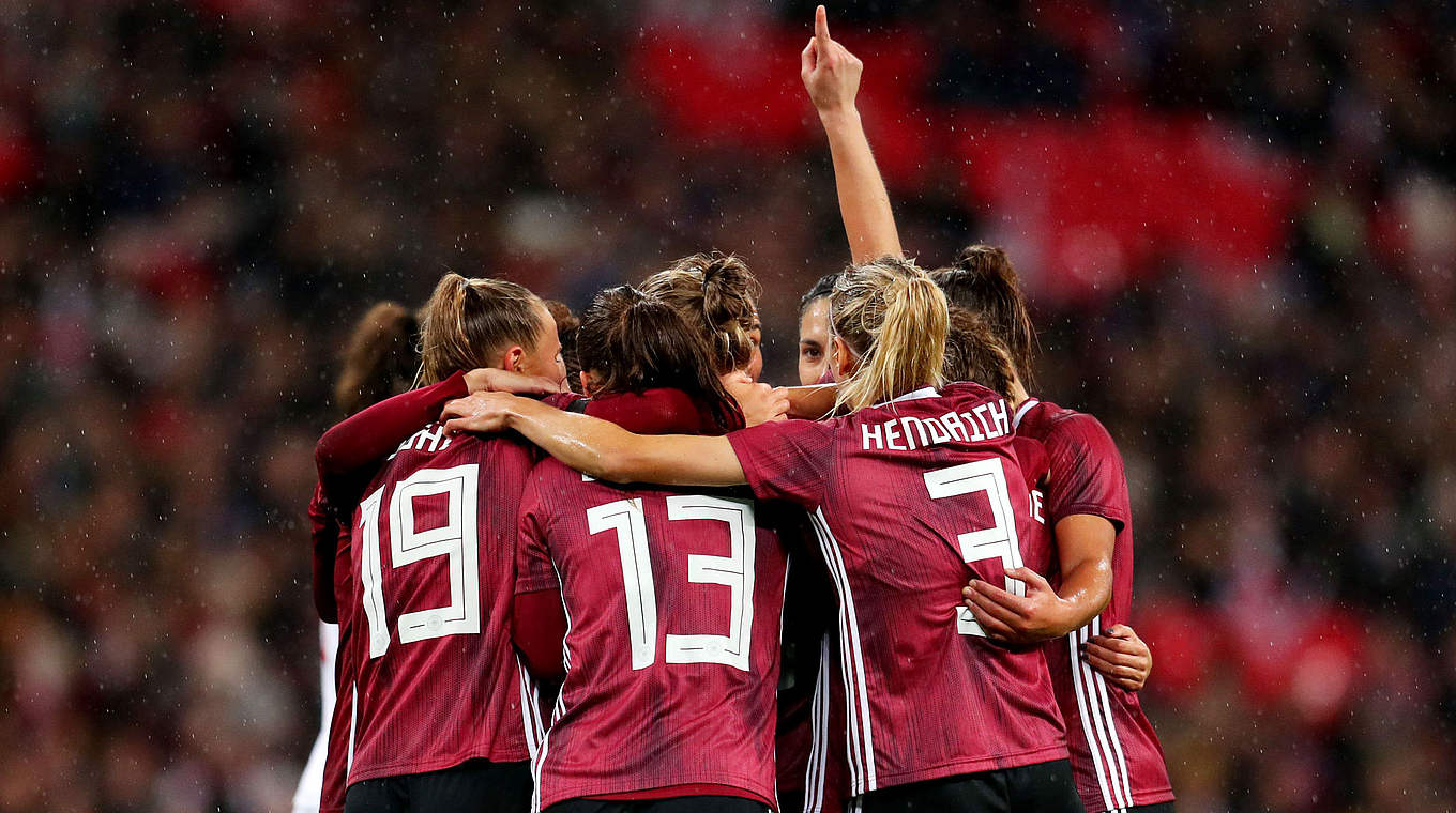 Weltrangliste: DFB-Frauen Weiter Zweiter :: DFB - Deutscher Fußball ...