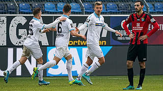 Torreiches Spektakel: Mannheimm gewinnt 4:3 gegen Chemnitz © imago images/foto2press