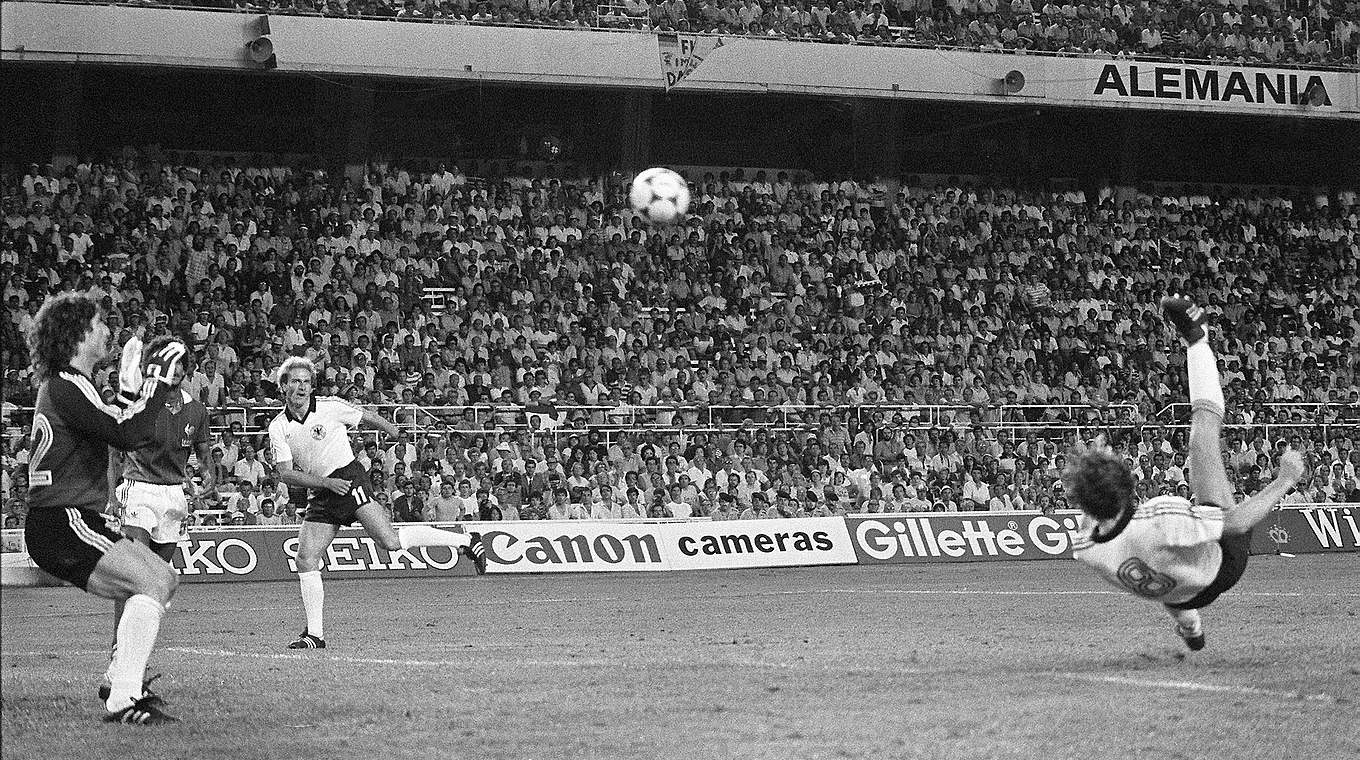 Fischer-Flugshow im WM-Halbfinale 1982: "Es war das wichtigste Tor meiner Karriere" © Getty Images