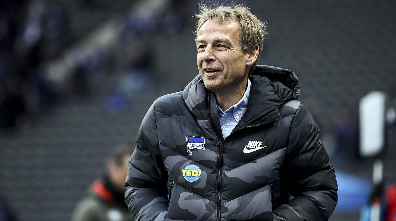 Hertha BSC head coach Jürgen Klinsmann's coaching licence has been extended.  © 2019 Getty Images