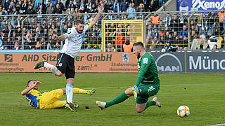 Doppeltorschütze für 1860 München: Sascha Mölders (M.) © imago