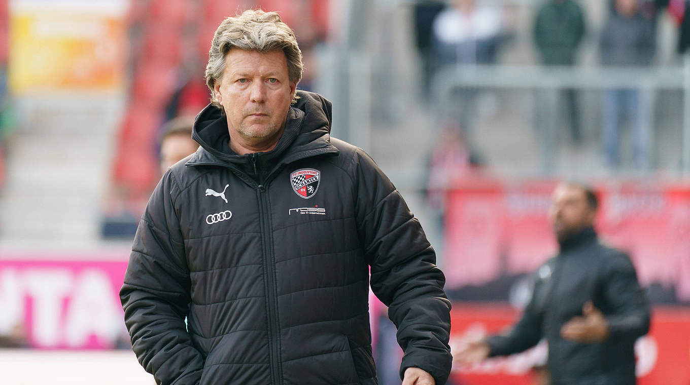 Ab sofort nicht mehr Cheftrainer des FC Ingolstadt: Jeff Saibene © imago
