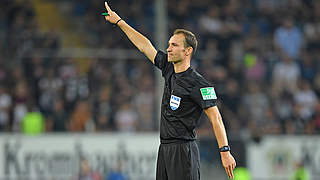 Leitet in Leipzig sein 104. Spiel in der Bundesliga: FIFA-Schiedsrichter Bastian Dankert © Getty Images