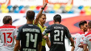 Im Spiel bei Fortuna Düsseldorf des Feldes verwiesen: Benjamin Hübner © Copyright by Norbert Schmidt