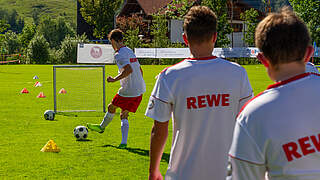 Ernährung und Fußball: Hab Spaß im Fußball-Camp von REWE © REWE