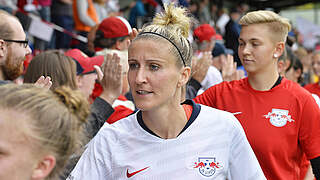 Hängt ihre Fußballschuhe endgültig an den Nagel: Ex-Nationalspielerin Anja Mittag © imago images / opokupix