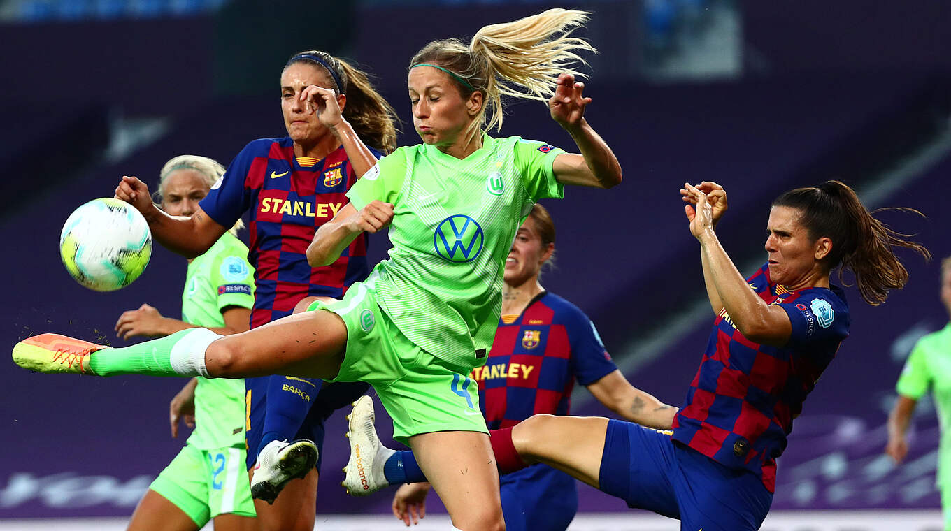 Hochklassig und spannend: das Halbfinale zwischen Wolfsburg und Barca © Getty Images