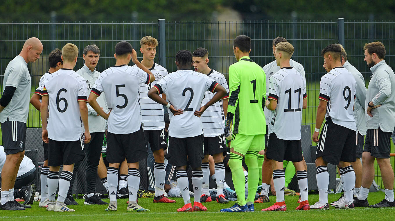 Muss auf die beiden Testspiele gegen Belgien verzichten: die deutsche U 17 © Getty